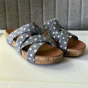 Dr. Scholl’s Chambray Polka Dot Sandal Size 8